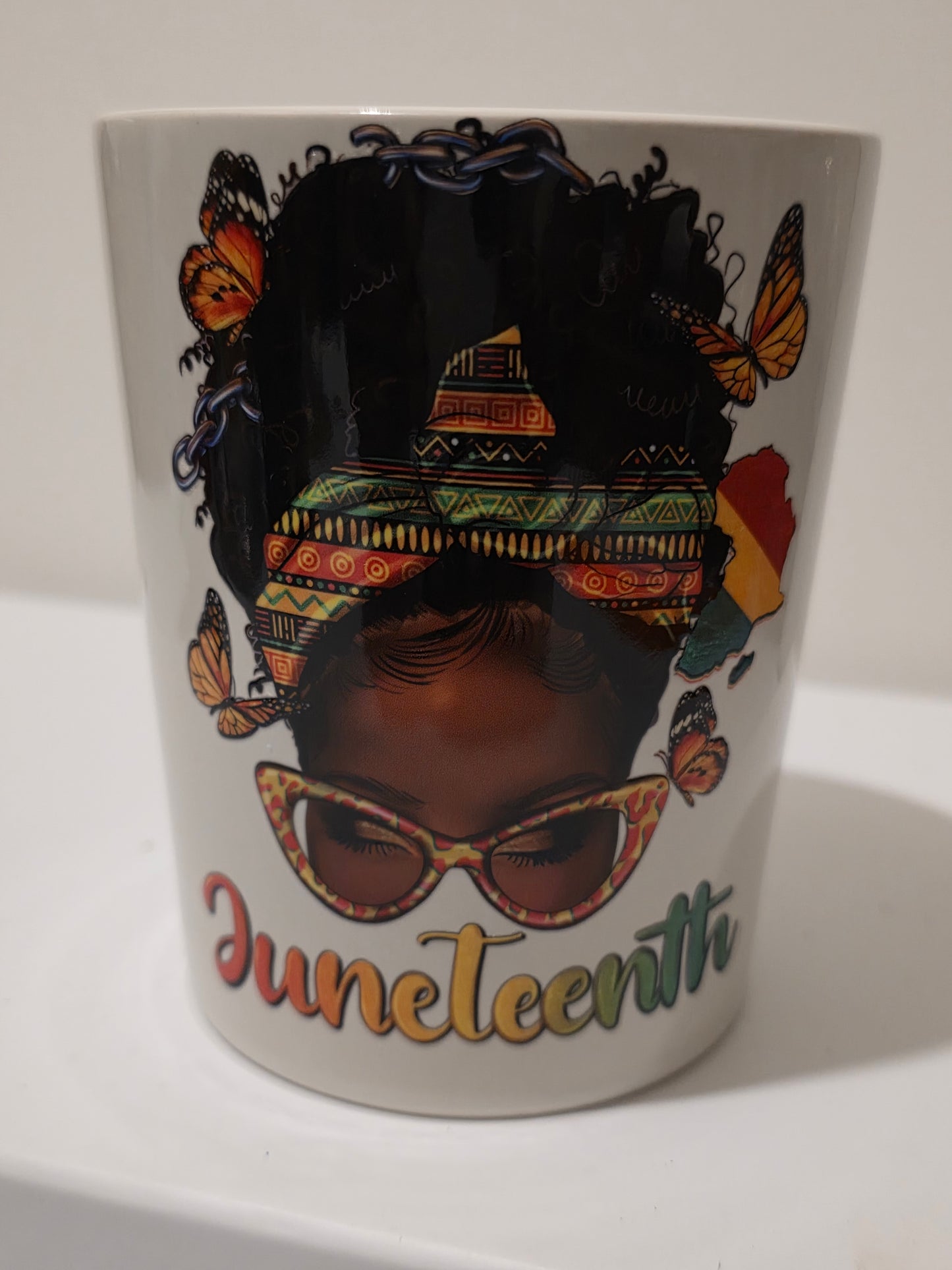 Juneteenth messy bun mug